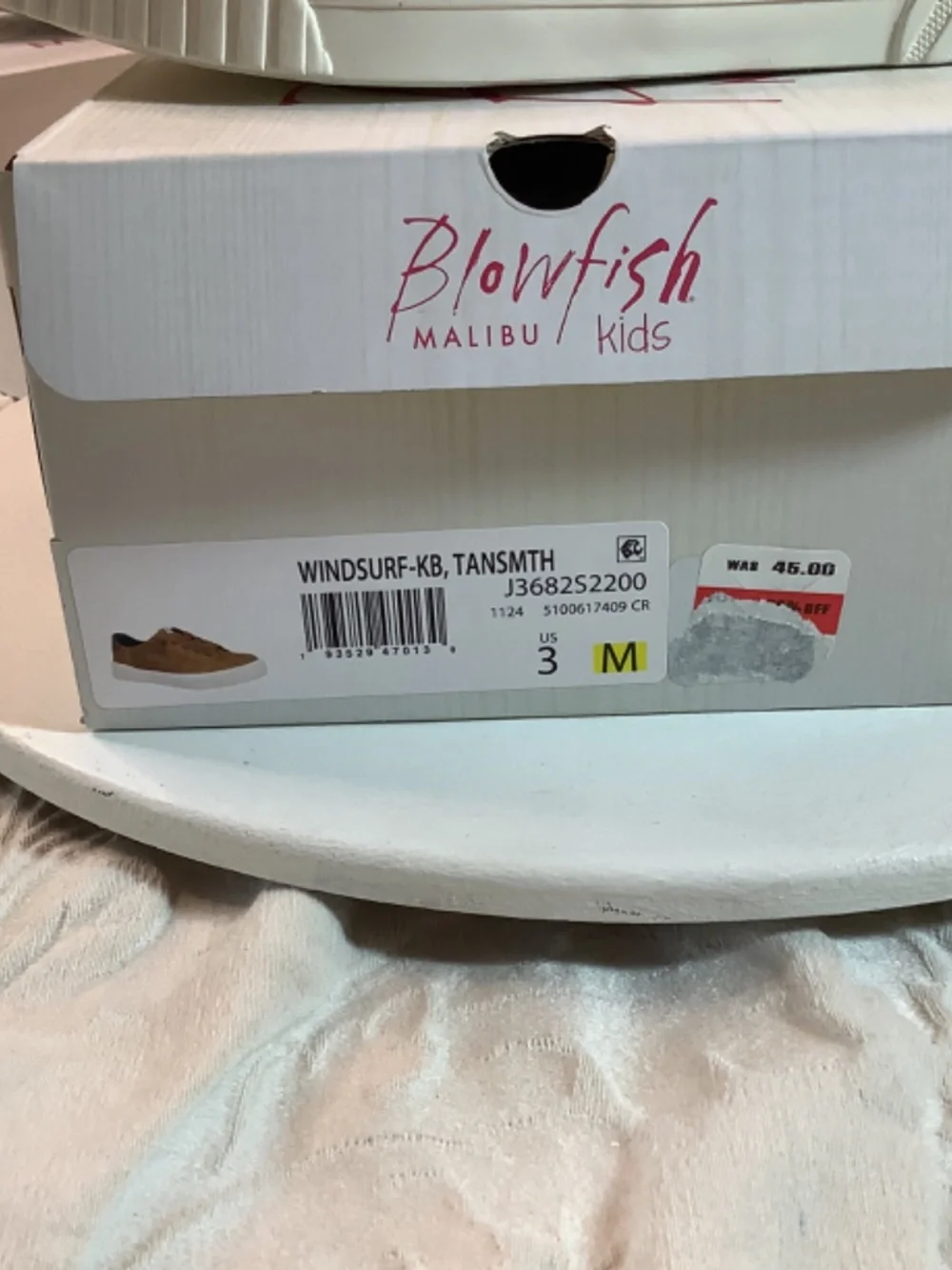 NWT Blowfish Malibu Kids Windsurf brown tan sneaker slip on Leather unisex sz.4